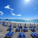 아파트 Sea View 스포토르노