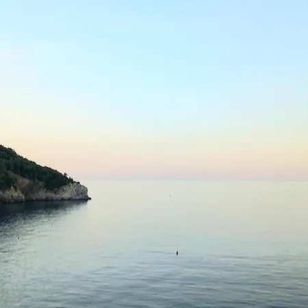Апартаменты Sea View Споторно