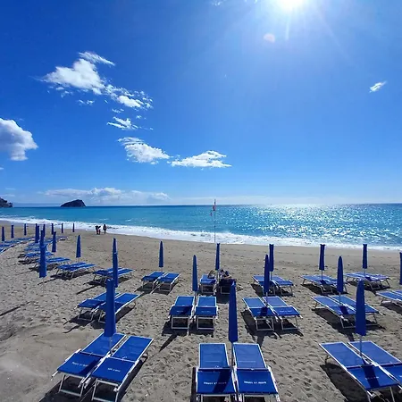 Апартаменты Sea View Споторно