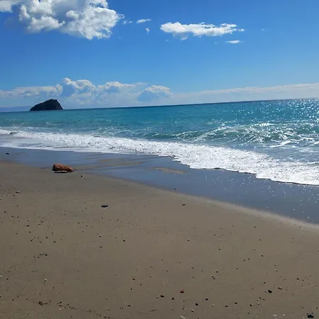 Sea View 아파트 스포토르노
