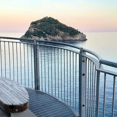 Sea View * Spotorno