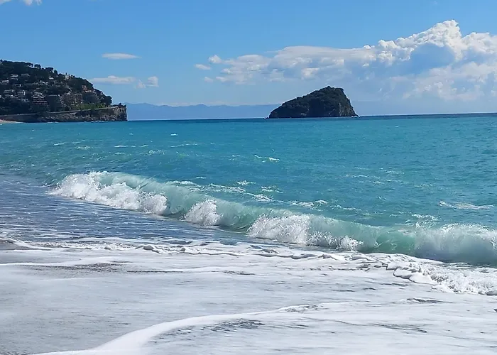 Sea View 公寓 *